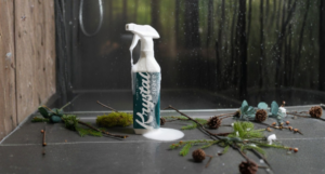 Środek Krystal Space Lost in Forest do usuwania pleśni i grzybów bez chloru